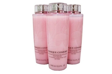 蘭蔻粉水是塑料瓶嗎 玻璃瓶身更有質(zhì)感 蘭蔻粉水是塑料瓶嗎 玻璃瓶身更有質(zhì)感