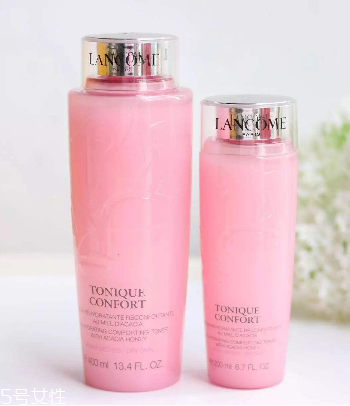 蘭蔻粉水是塑料瓶嗎 玻璃瓶身更有質(zhì)感 蘭蔻粉水是塑料瓶嗎 玻璃瓶身更有質(zhì)感