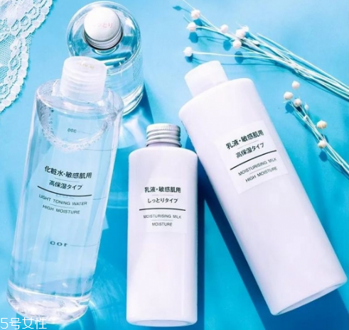 夏天用什么護(hù)膚品補(bǔ)水 適合夏天的水乳推薦 夏天用什么護(hù)膚品補(bǔ)水 適合夏天的水乳推薦