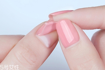 美甲怎么防止掉漆 美甲無(wú)瑕疵才是小仙女