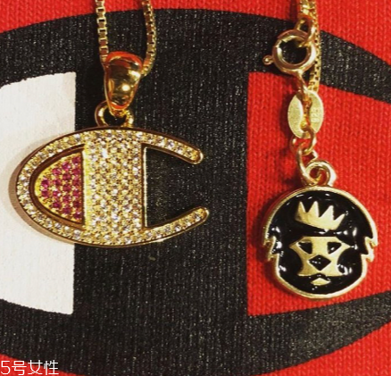 champion冠軍logo項鏈在哪買 潮人必備 champion冠軍logo項鏈在哪買 潮人必備