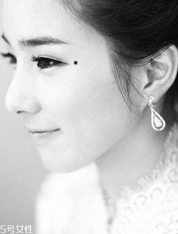 點痣能用護膚品嗎 要避開點痣的地方 點痣能用護膚品嗎 要避開點痣的地方