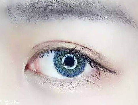 藍(lán)色美瞳適合什么人 適合肌膚白皙者 藍(lán)色美瞳適合什么人 適合肌膚白皙者