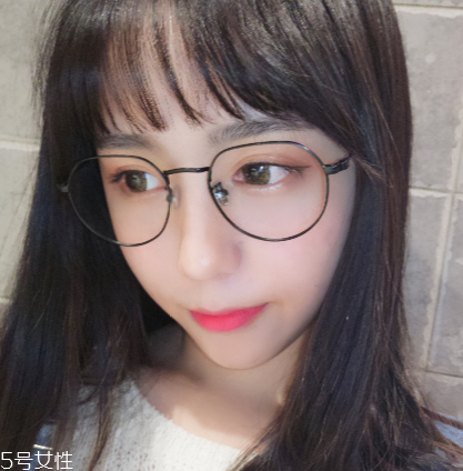 夏天戴什么眼鏡好 玩轉(zhuǎn)時(shí)尚風(fēng)格 夏天戴什么眼鏡好 玩轉(zhuǎn)時(shí)尚風(fēng)格