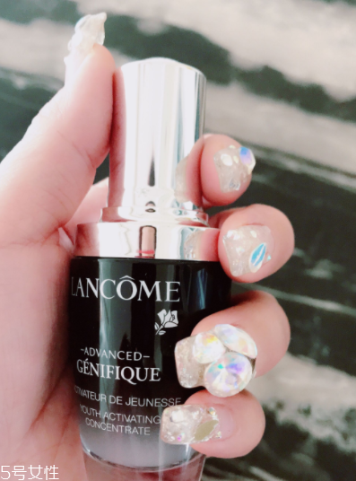 蘭蔻小黑瓶是精華還是肌底液 都是小黑瓶系列 蘭蔻小黑瓶是精華還是肌底液 都是小黑瓶系列