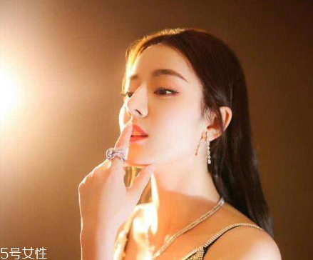 夏天油性皮膚怎么控油 2個(gè)方法預(yù)防油脂堆積 夏天油性皮膚怎么控油 2個(gè)方法預(yù)防油脂堆積