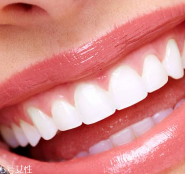 含氟牙膏能預(yù)防齲齒嗎 氟化物能對(duì)抗齲齒 含氟牙膏能預(yù)防齲齒嗎 氟化物能對(duì)抗齲齒