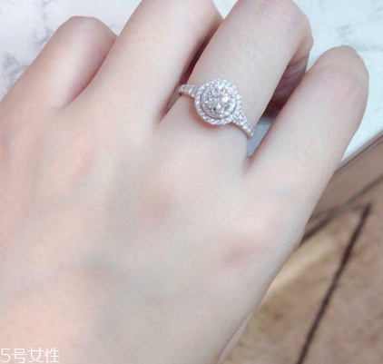 鉆石小鳥的鉆戒怎么樣 超高性價(jià)比品牌 鉆石小鳥的鉆戒怎么樣 超高性價(jià)比品牌