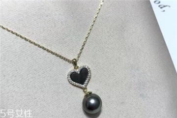 黑珍珠項(xiàng)鏈多少錢 獻(xiàn)給有個性的你