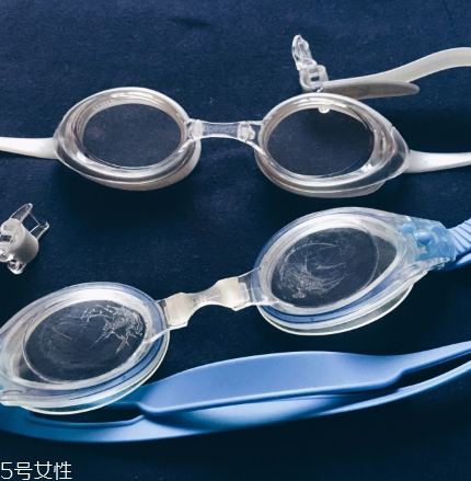 怎么防止泳鏡進(jìn)水 這些技巧要學(xué)會 怎么防止泳鏡進(jìn)水 這些技巧要學(xué)會