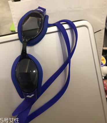 怎么防止泳鏡進(jìn)水 這些技巧要學(xué)會 怎么防止泳鏡進(jìn)水 這些技巧要學(xué)會