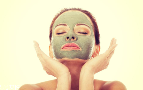 一天敷兩次面膜好嗎 敷面膜的頻率不要太多 一天敷兩次面膜好嗎 敷面膜的頻率不要太多