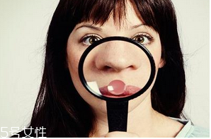 鼻子毛孔粗大怎么辦 毛孔堵塞疏通小竅門 鼻子毛孔粗大怎么辦 毛孔堵塞疏通小竅門