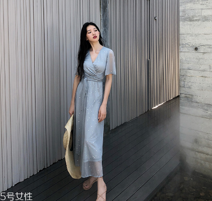 上班穿什么裙子 玩轉(zhuǎn)職場ol風(fēng)