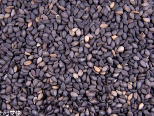 芝麻油要放冰箱嗎 放冰箱保質期更長