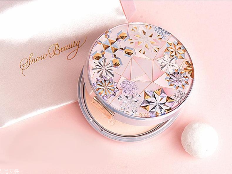 晚安粉哪個牌子好用 無需卸妝的夜間定妝神器 晚安粉哪個牌子好用 無需卸妝的夜間定妝神器