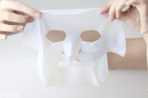 3d裁剪面膜是什么意思 面膜布什么樣的剪裁最好 3d裁剪面膜是什么意思 面膜布什么樣的剪裁最好