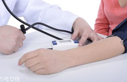 如何體檢才能遠(yuǎn)離亞健康危害？