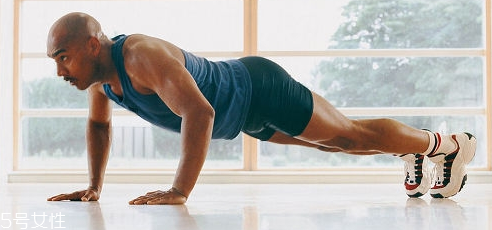 俯臥撐每組間隔多久 俯臥撐每組間隔時間 俯臥撐每組間隔多久 俯臥撐每組間隔時間