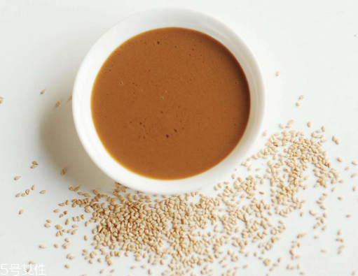 芝麻醬是甜的還是咸的 甜咸都可以做 芝麻醬是甜的還是咸的 甜咸都可以做