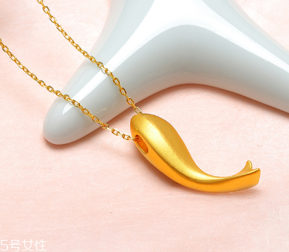 黃金項(xiàng)鏈會越戴越長嗎 不會很明顯