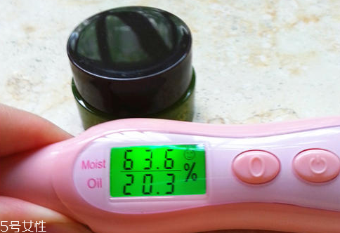 悅詩風(fēng)吟面霜怎么樣 平價中的戰(zhàn)斗機(jī)