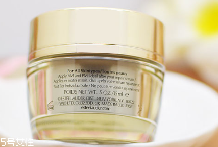 雅詩蘭黛面霜有幾款 雅詩蘭黛面霜系列 雅詩蘭黛面霜有幾款 雅詩蘭黛面霜系列