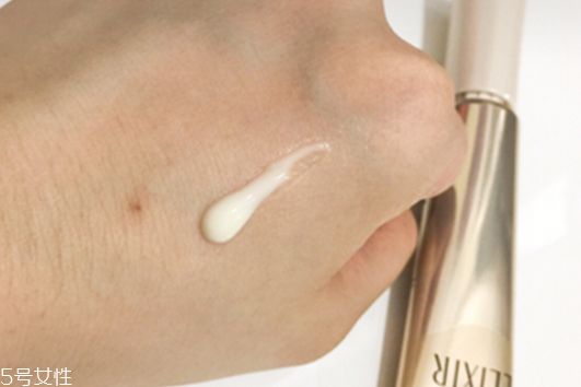 眼部細(xì)紋用什么眼霜好 2種細(xì)紋區(qū)別對(duì)待 眼部細(xì)紋用什么眼霜好 2種細(xì)紋區(qū)別對(duì)待