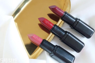 平價(jià)口紅容易脫妝斑駁嗎 平價(jià)口紅也有持久度高的 平價(jià)口紅容易脫妝斑駁嗎 平價(jià)口紅也有持久度高的