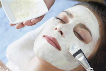 熬夜前敷面膜好不好 適合熬夜做的面膜推薦 熬夜前敷面膜好不好 適合熬夜做的面膜推薦