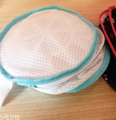 洗衣袋是粗網(wǎng)好還是細(xì)網(wǎng)好 根據(jù)衣物來(lái)定 洗衣袋是粗網(wǎng)好還是細(xì)網(wǎng)好 根據(jù)衣物來(lái)定