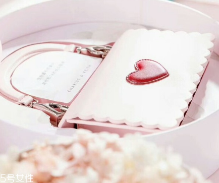 小ck七夕限定包包在哪買 千萬不要錯過 小ck七夕限定包包在哪買 千萬不要錯過