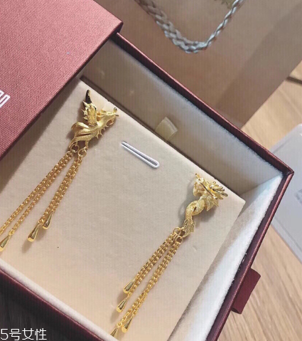 黃金耳環(huán)多少錢(qián)一對(duì) 每日金價(jià)不同