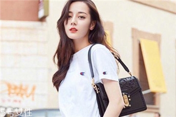 純棉t恤會越洗越大嗎 有些細節(jié)要注意