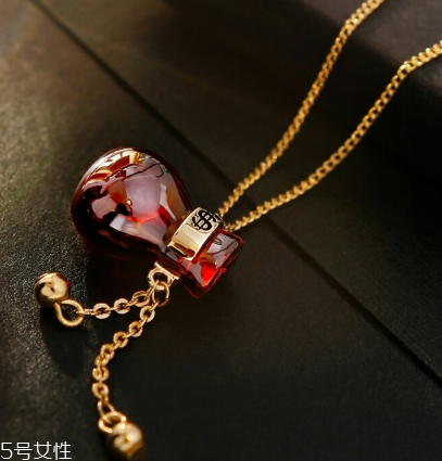 人造水晶和天然水晶的區(qū)別 購(gòu)買(mǎi)時(shí)要分清楚