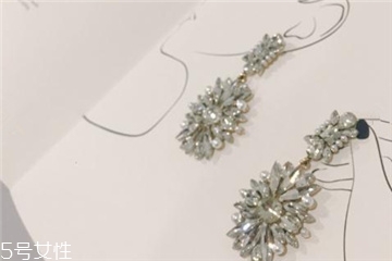 人造水晶和天然水晶的區(qū)別 購(gòu)買(mǎi)時(shí)要分清楚