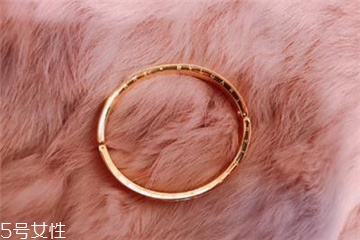 鈦鋼手鐲一般多少錢 不同品牌價位不同 鈦鋼手鐲一般多少錢 不同品牌價位不同