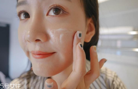 皮膚容易紅是什么原因 5個壞習(xí)慣看看你有沒有 皮膚容易紅是什么原因 5個壞習(xí)慣看看你有沒有