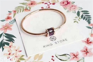 鈦鋼手鐲能水洗嗎 不要經(jīng)常水洗