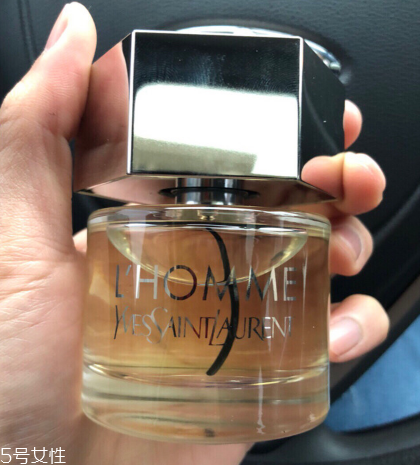 男士香水哪個好聞 讓你的鼻子瞬間高潮 男士香水哪個好聞 讓你的鼻子瞬間高潮