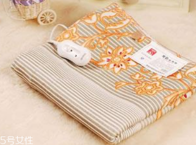 電熱毯可以折疊嗎 會影響線路 電熱毯可以折疊嗎 會影響線路