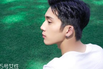 男士輕熟肌膚怎么護理 4類護膚品趕快用起來 男士輕熟肌膚怎么護理 4類護膚品趕快用起來