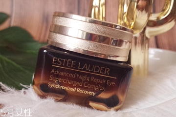 雅詩蘭黛抗藍(lán)光眼霜好用嗎 對抗黑眼圈必備眼霜全面測評(píng)