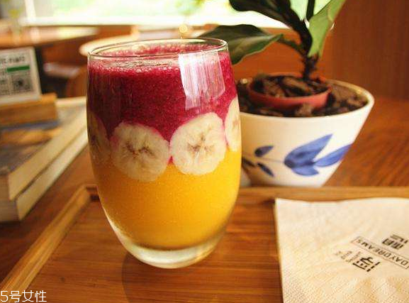 夏天果昔怎么做好吃 介紹3款能瘦身的配方 夏天果昔怎么做好吃 介紹3款能瘦身的配方