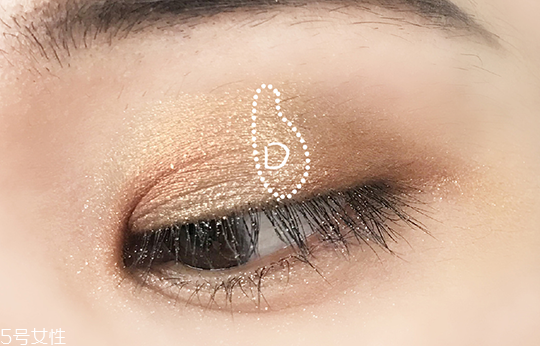 粉色眼影配什么口紅好看 超級(jí)吸睛的活力少女 粉色眼影配什么口紅好看 超級(jí)吸睛的活力少女