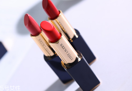 雅詩(shī)蘭黛傾慕系列熱門色號(hào)推薦 雅詩(shī)蘭黛傾慕口紅試色
