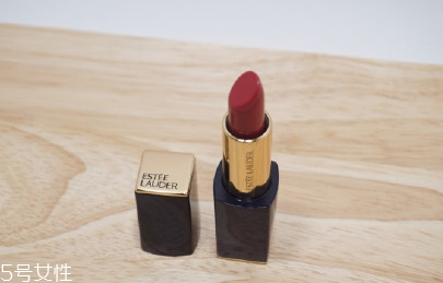 雅詩(shī)蘭黛傾慕系列熱門色號(hào)推薦 雅詩(shī)蘭黛傾慕口紅試色