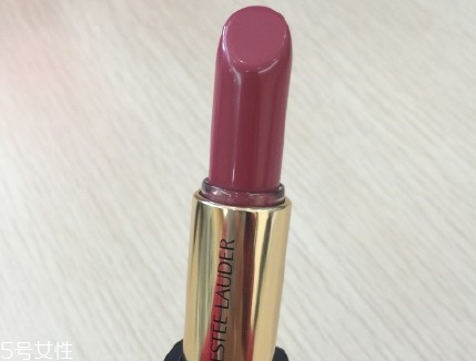 雅詩(shī)蘭黛傾慕系列熱門色號(hào)推薦 雅詩(shī)蘭黛傾慕口紅試色