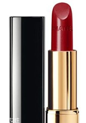 裹身裙配什么顏色口紅 2種顏色變身復古麗人