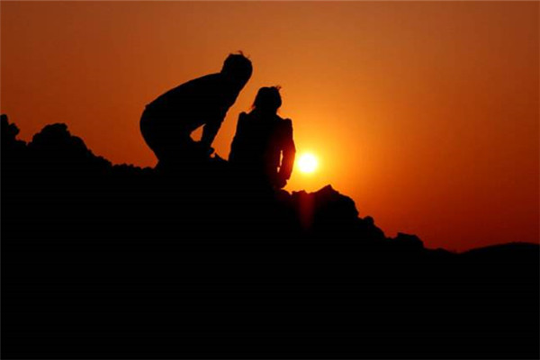 男人射精之前的液體是什么？只蹭蹭不進(jìn)去會(huì)懷孕嗎？